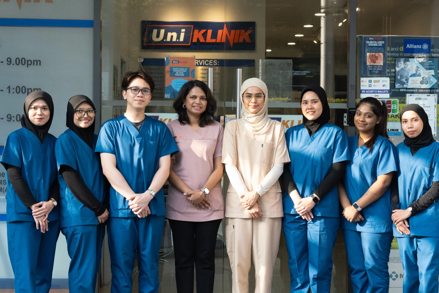 Pasukan UNI Klinik Bandar Sunway — doktor dan kakitangan klinik sedia menjaga anda